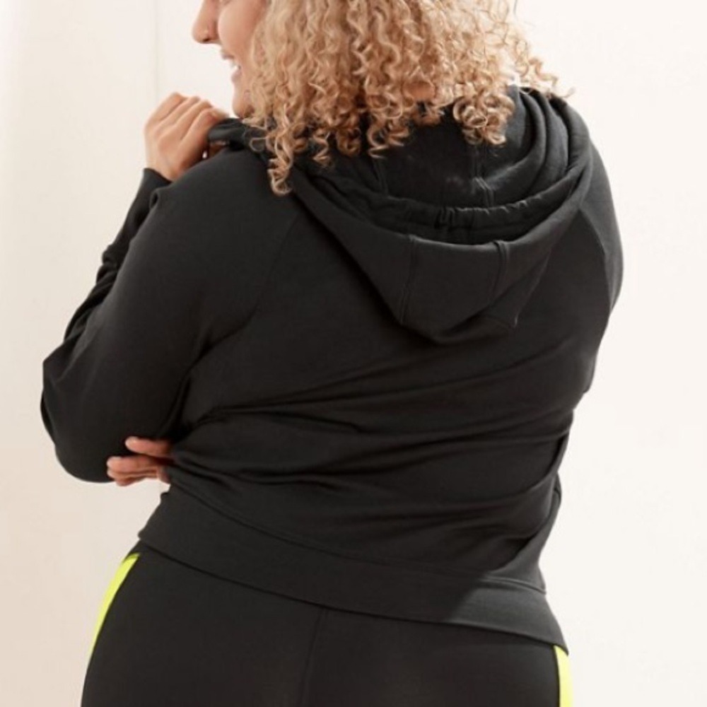 Fabletics Large Activewear Hoodie Twist-Front Black Long Sleeve Top